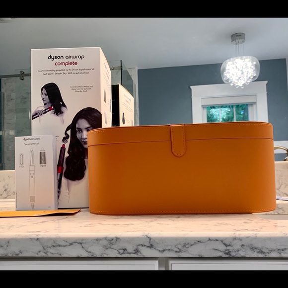 New Dyson Airwrap Complete - Picture 5 of 10